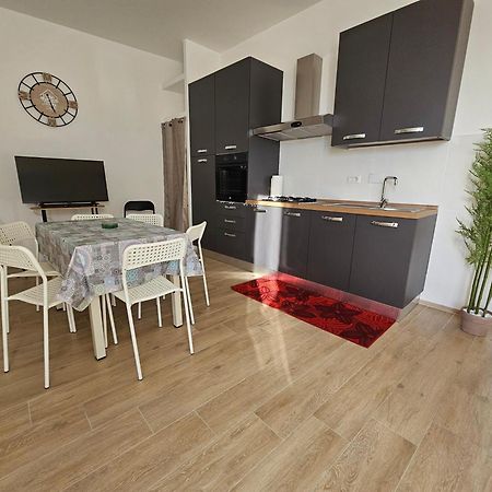 Dream & Fly 3Punto0 Apartment Фиумичино Екстериор снимка